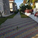 Βίλα Calis 2 *