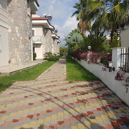 Villa Calis 2