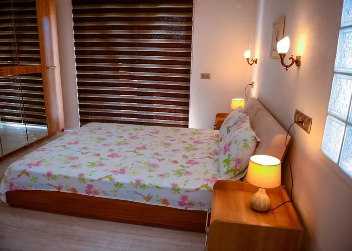 Villa Calis 2 *